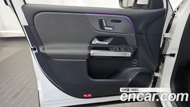 Mercedes-Benz EQB (X243) EQB300 4MATIC Electric Art 2024 — фото 30
