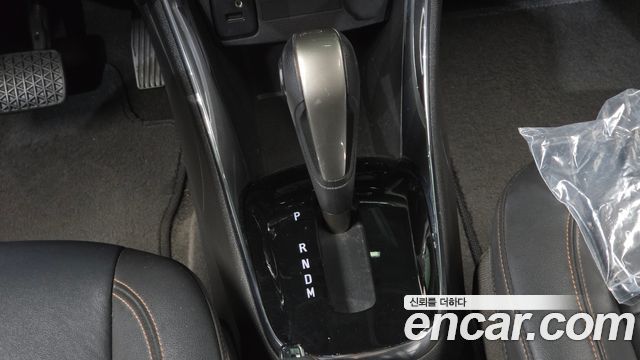 Chevrolet Trax 1.4 Premier 2018 — фото 9