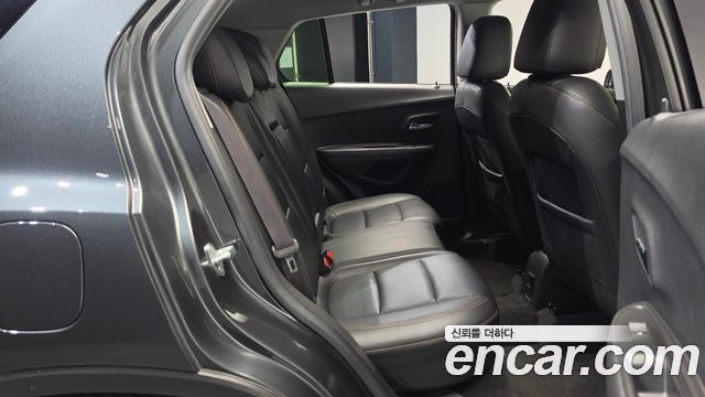 Chevrolet Trax 1.4 Premier 2018 — фото 11