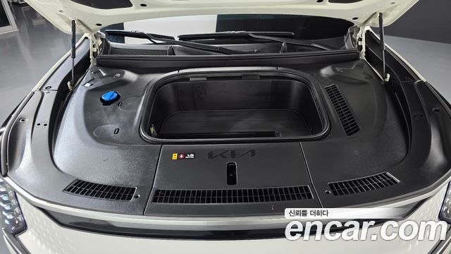 Kia EV9 Long Range 4WD Earth 2024 — фото 6