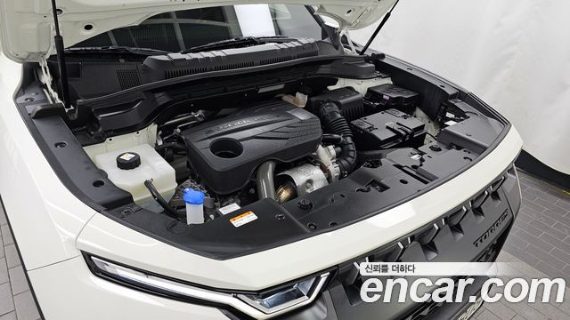 KG Mobility (SsangYong) Torres Gasoline 1.5 2WD T5 2025 — фото 6