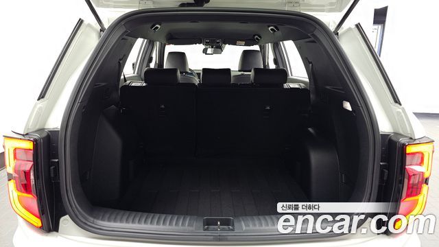 KG Mobility (SsangYong) Torres Gasoline 1.5 2WD T5 2025 — фото 20
