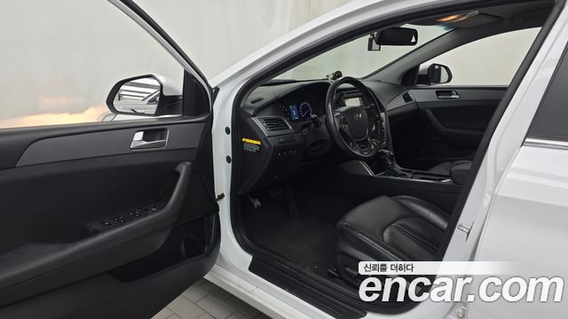 Hyundai Sonata (LF) LPI Premium 2017 — фото 10