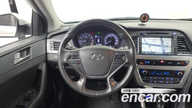 Hyundai Sonata (LF) LPI Premium 2017 — фото 14