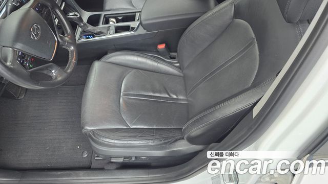 Hyundai Sonata (LF) LPI Premium 2017 — фото 18