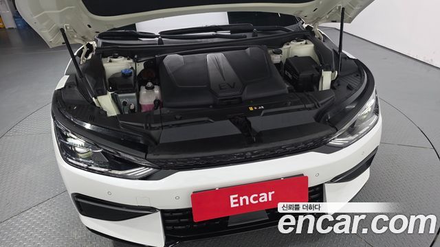 Kia EV6 Long Range GT Line 2022 — фото 6