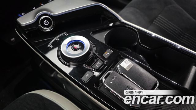 Kia EV6 Long Range GT Line 2022 — фото 9