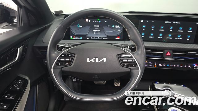 Kia EV6 Long Range GT Line 2022 — фото 14