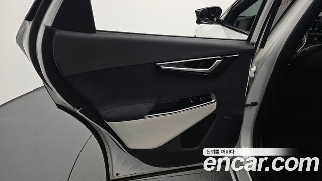 Kia EV6 Long Range GT Line 2022 — фото 25