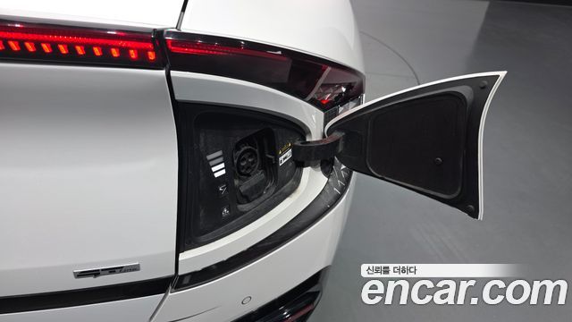 Kia EV6 Long Range GT Line 2022 — фото 34