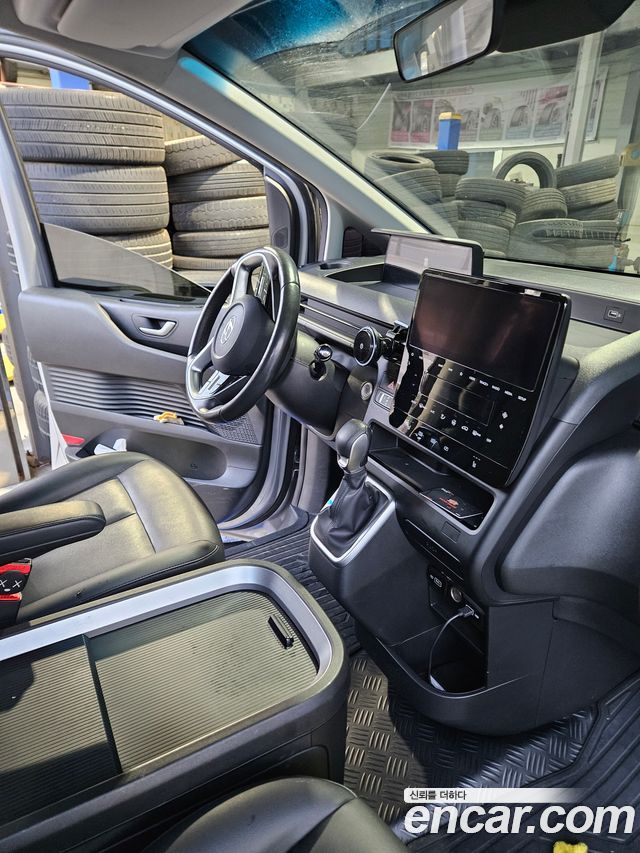 Hyundai Staria L3.5 Cargo 5-Seater Modern 2023 — фото 7