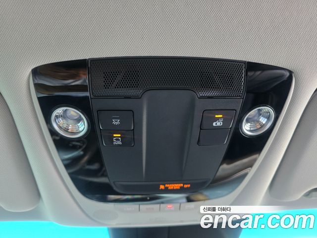 Kia K8 2.5 Gasoline 2WD Noblesse 2022 — фото 15