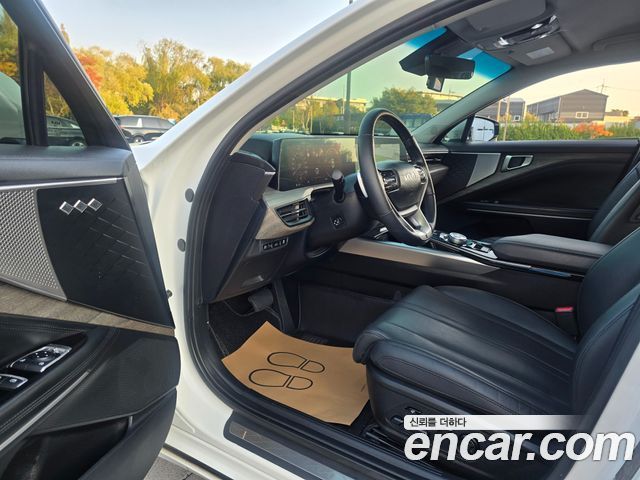 Kia K8 2.5 Gasoline 2WD Noblesse 2022 — фото 19