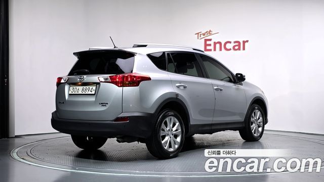 Toyota RAV4 2.5 4WD 4th 2013 — фото 2