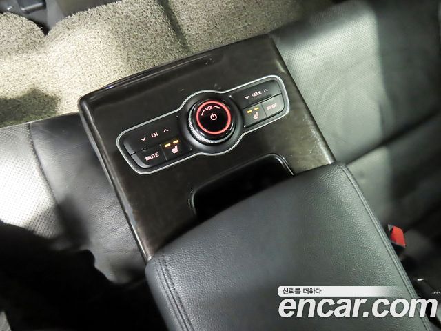 Kia K7 2.4 GDI Prestige 2013 — фото 20