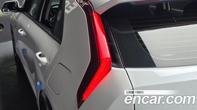 Kia Niro Trendy 2022 — фото 23