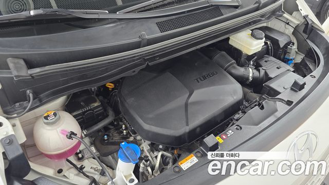 Hyundai Staria Tourer 11-Seater Modern 2023 — фото 6