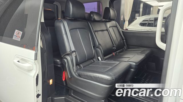 Hyundai Staria Tourer 11-Seater Modern 2023 — фото 16