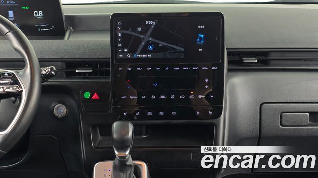 Hyundai Staria Tourer 11-Seater Modern 2023 — фото 18