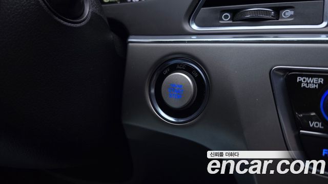 Hyundai Sonata (LF) 1.7 Diesel Smart Special 2016 — фото 20