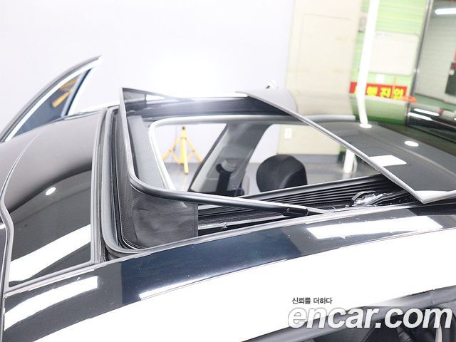 Kia K5 (II) 2.0 Prestige 2020 — фото 17