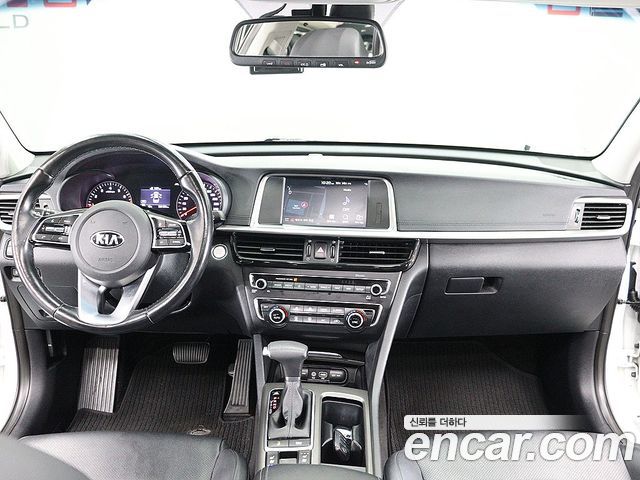 Kia K5 (II) 2.0 Prestige 2020 — фото 18