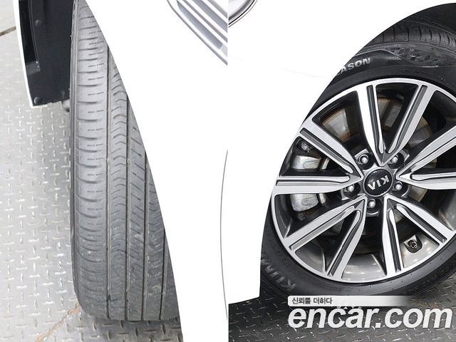Kia K5 (II) 2.0 Prestige 2020 — фото 24