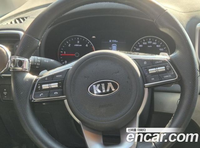 Kia Sportage The Bold Diesel 2.0 2WD Prestige 2020 — фото 18
