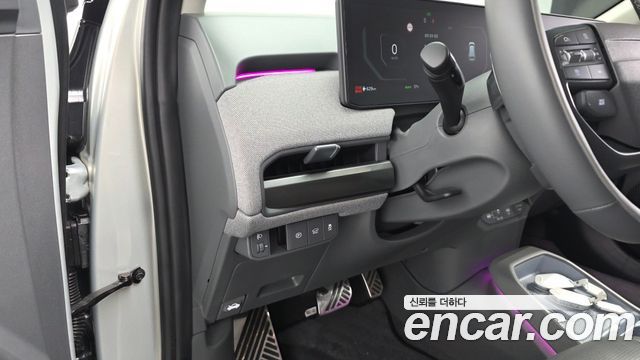 Kia EV3 Long Range 2WD Earth 2025 — фото 13