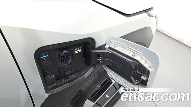 Kia EV3 Long Range 2WD Earth 2025 — фото 33