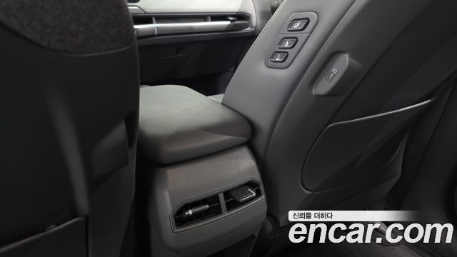 Kia EV3 Long Range 2WD Earth 2025 — фото 36