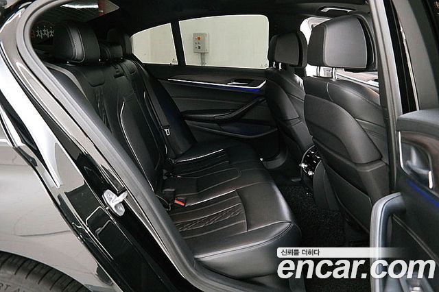 BMW 5 Series (G30) 520d M Sport Package Plus 2017 — фото 10