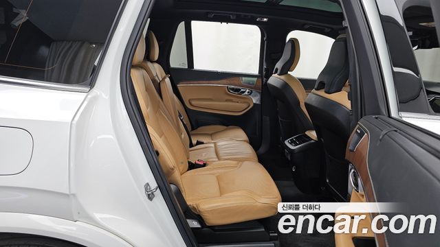 Volvo XC90 (II) D5 Inscription 2019 — фото 12