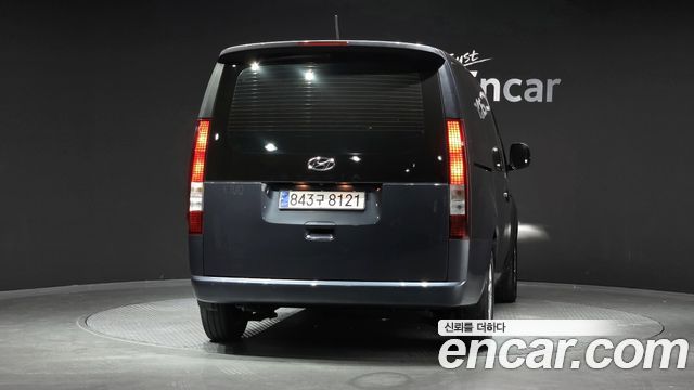 Hyundai Staria Cargo 5-Seater Modern 2024 — фото 4