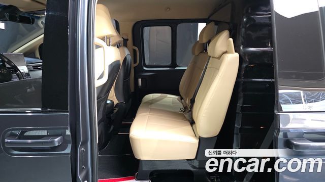 Hyundai Staria Cargo 5-Seater Modern 2024 — фото 15