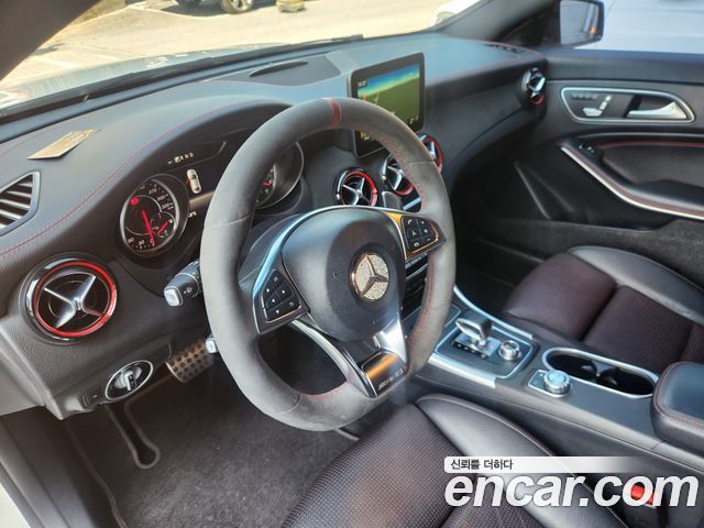 Mercedes-Benz CLA-Class (C117) CLA45 AMG 4MATIC 2017 — фото 10