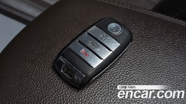 Kia K5 Hybrid (II) Noblesse 2019 — фото 18