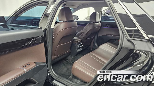 Hyundai Grandeur (GN7) 2,5 Gasoline 2WD Exclusive 2023 — фото 12