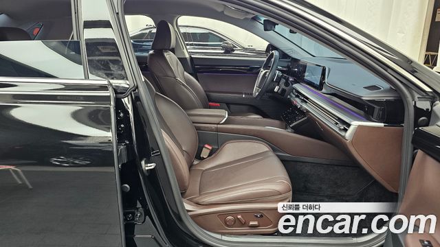 Hyundai Grandeur (GN7) 2,5 Gasoline 2WD Exclusive 2023 — фото 26