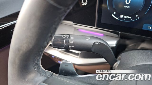 Hyundai Grandeur (GN7) 2,5 Gasoline 2WD Exclusive 2023 — фото 36
