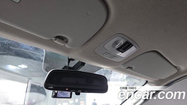 Hyundai Grand Starex Van 3-Seater Smart 2019 — фото 17