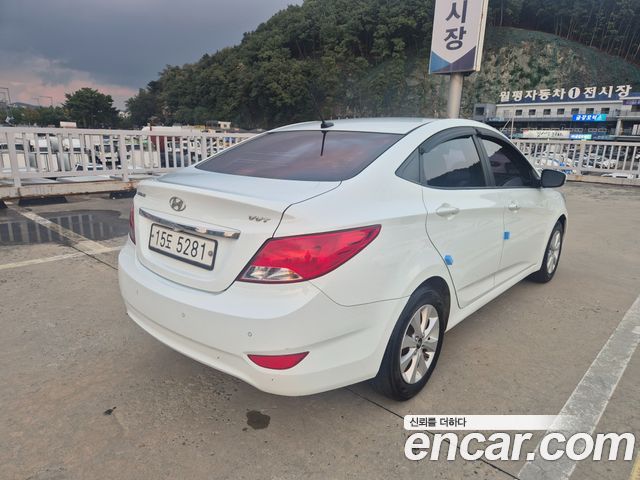 Hyundai Accent (New) 1.4 VVT Modern 2015 — фото 4