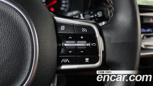 Kia Sorento (IV) Diesel 2.2 2WD Prestige 2023 — фото 17