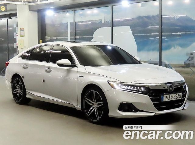 Honda Accord (X) 2.0 Hybrid Touring