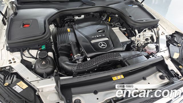 Mercedes-Benz GLC-Class (X253) GLC300e 4MATIC 2021 — фото 6