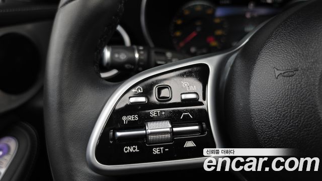 Mercedes-Benz GLC-Class (X253) GLC300e 4MATIC 2021 — фото 16