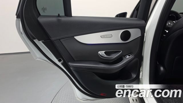 Mercedes-Benz GLC-Class (X253) GLC300e 4MATIC 2021 — фото 25