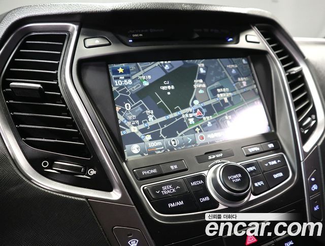 Hyundai Santa Fe (DM) Diesel(e-VGT) 2.0 2WD Premium 2013 — фото 16