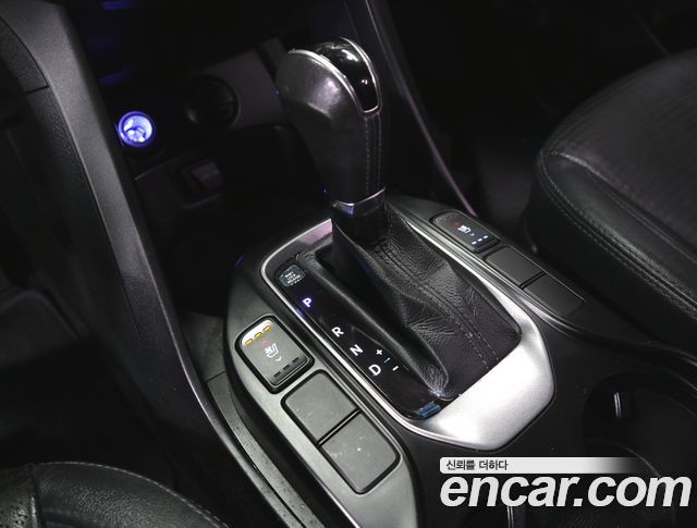 Hyundai Santa Fe (DM) Diesel(e-VGT) 2.0 2WD Premium 2013 — фото 19