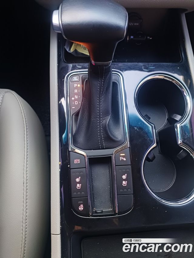 Kia Carnival 11-Seater Prestige 2019 — фото 9